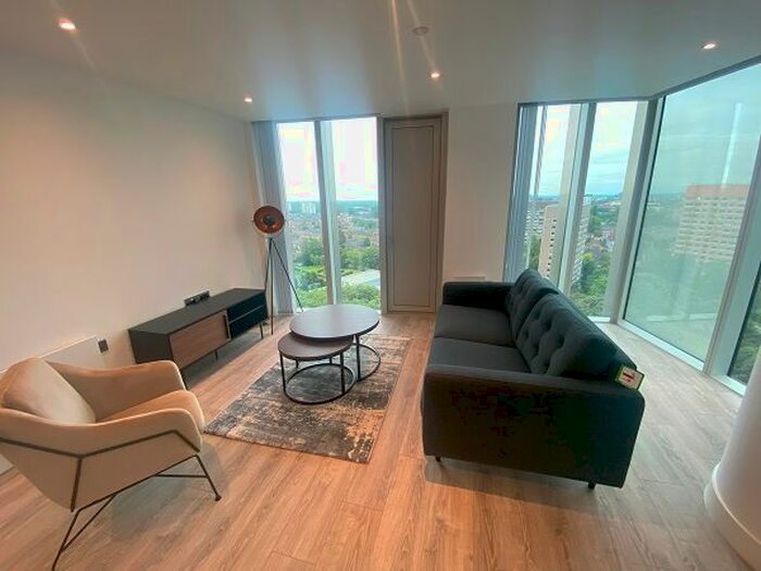 2 Bedroom Flat To Rent In Silvercroft Street, Manchester, M15