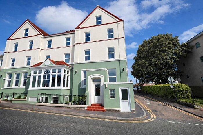 1 Bedroom Apartment For Sale In Broad Street, Ramsgate, Kent, CT11