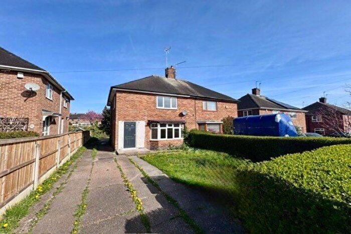 3 Bedroom Property To Rent In Yatesbury Crescent, Nottingham, NG8