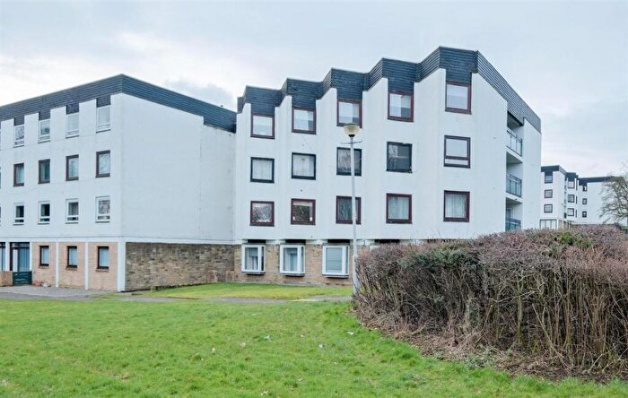 1 Bedroom Apartment For Sale In Brandon House, Hamilton, ML3