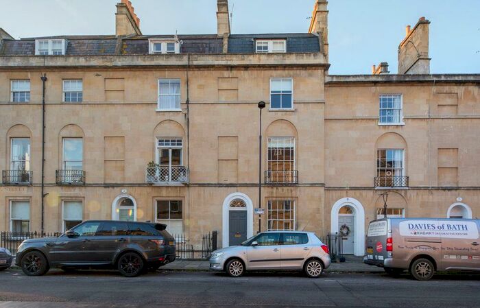 5 Bedroom Terraced House To Rent In Daniel Street, Bath, BA2