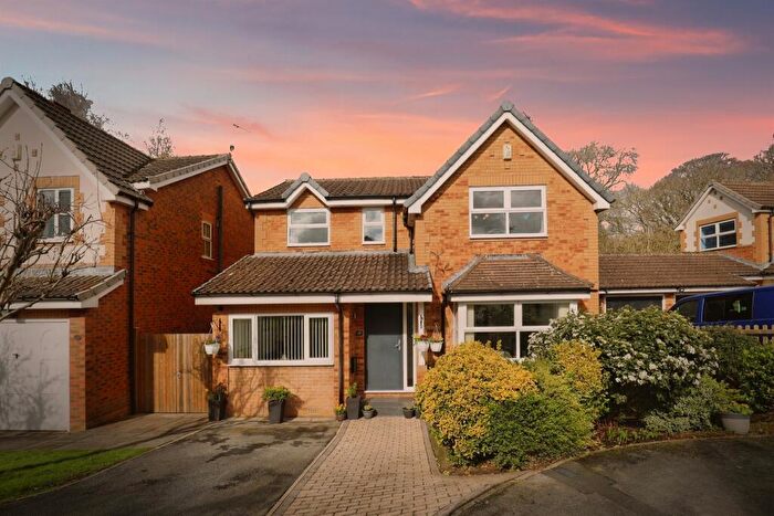 4 Bedroom Detached House For Sale In Milton Close, Harrogate, HG1