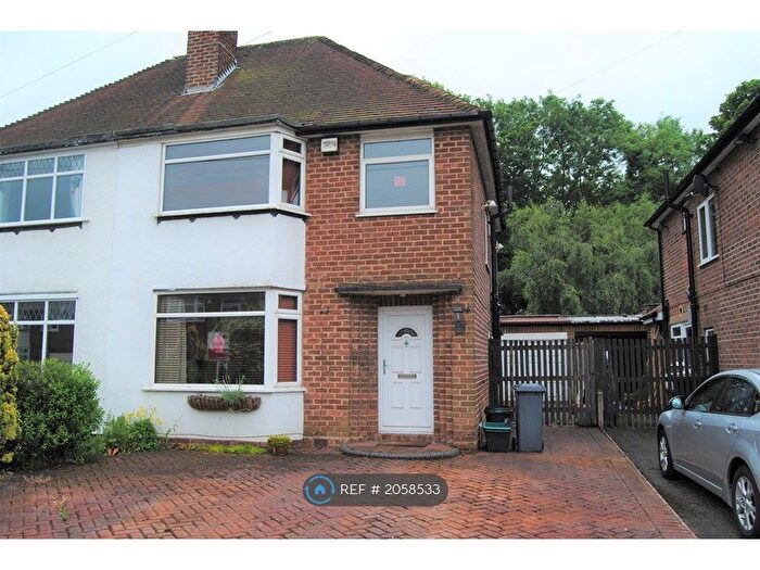 3 Bedroom Semi-Detached House To Rent In Knightsbridge Road, Solihull, B92
