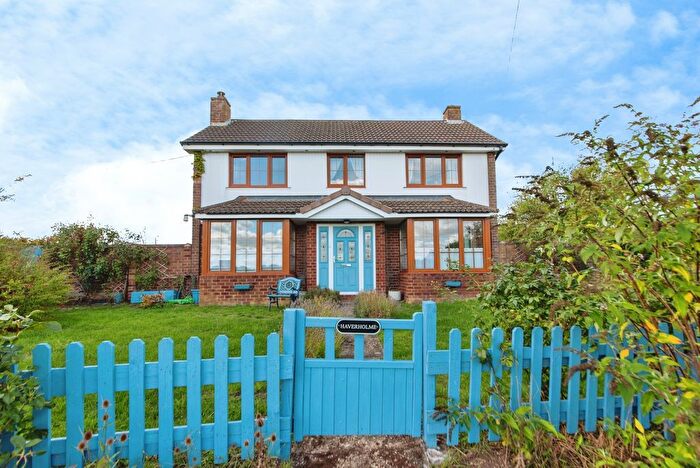 4 Bedroom Detached House For Sale In Haverholme, Stewton, LN11