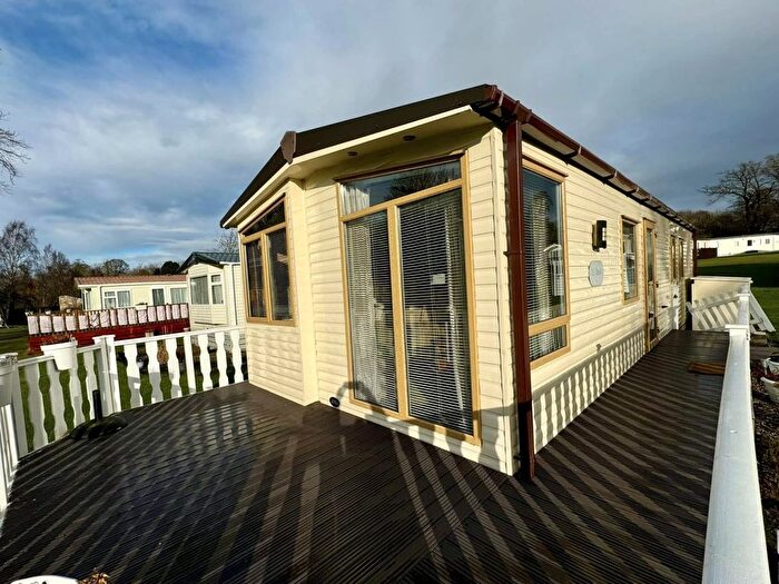 2 Bedroom Mobile/park Home For Sale In Kelso, TD5