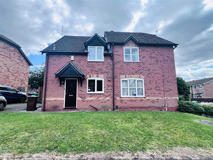 3 Bedroom House To Rent In Hinchin Brook, Lenton, Nottingham, NG7