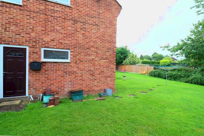 2 Bedroom Flat To Rent In Overbrook Close, Gloucester, GL4