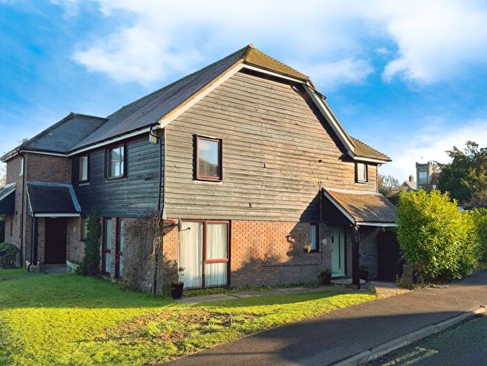 3 Bedroom End Terrace House For Sale In Eastwell Barn Mews, Tenterden, TN30
