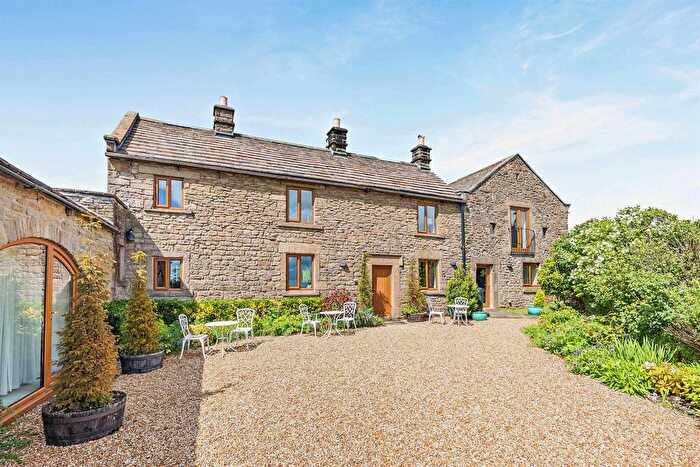 4 Bedroom Cottage For Sale In ., Eyam, Hope Valley, S32