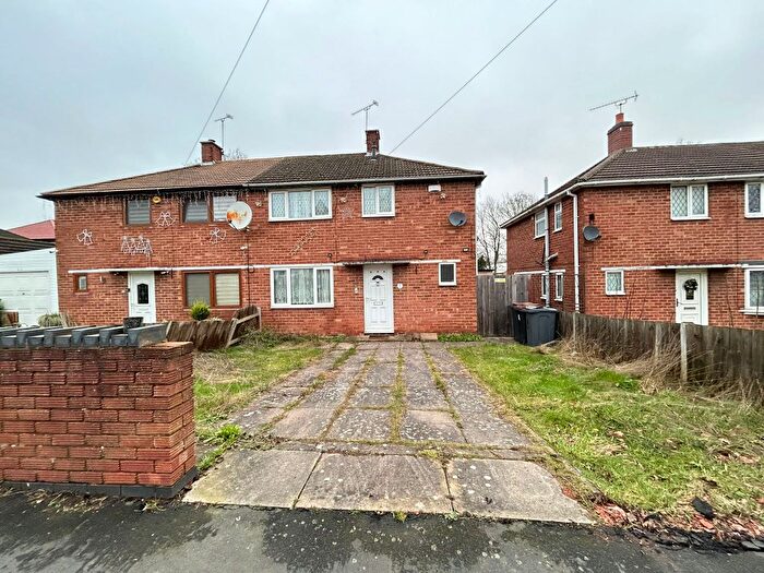 3 Bedroom Semi Detached House To Rent In Howat Road, Keresley End, Coventry, CV7
