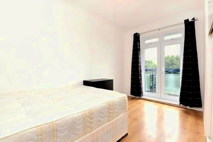 4 Bedroom Maisonette To Rent In Bow, E3