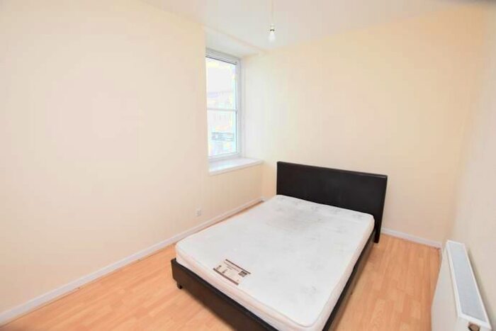 2 Bedroom Flat To Rent In C Victoria Street, Perth, PH2
