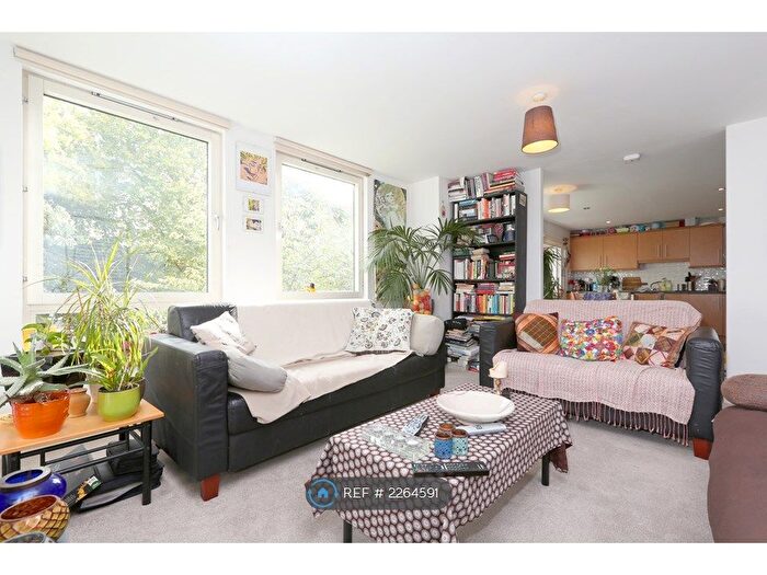 2 Bedroom Flat To Rent In Winkfield Road, London, N22