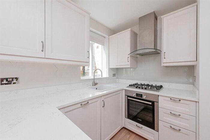 2 Bedroom Apartment To Rent In Harvist Road, London, NW6