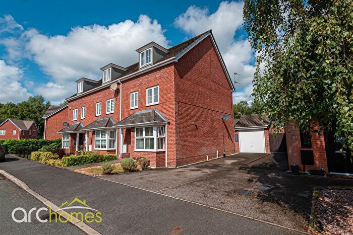 4 Bedroom Town House For Sale In Wintergreen Close, Leigh, WN7
