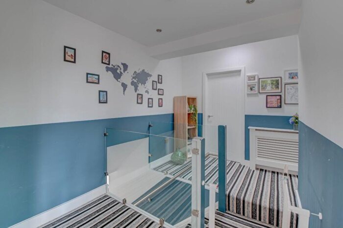 4 Bedroom Detached House For Sale In Avon Close, Bromsgrove, Worcestershire, B60