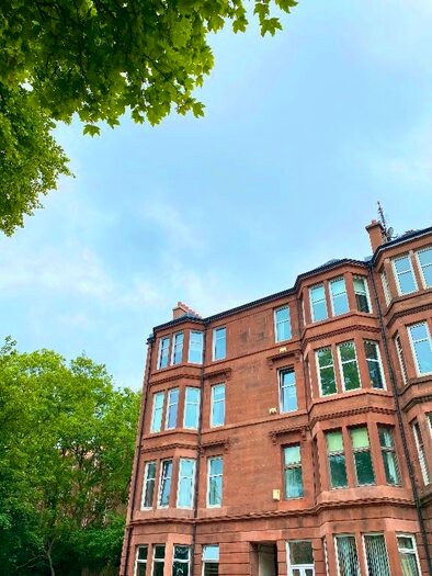 2 Bedroom Flat To Rent In Broomhill Drive, Broomhill, Glasgow, G11