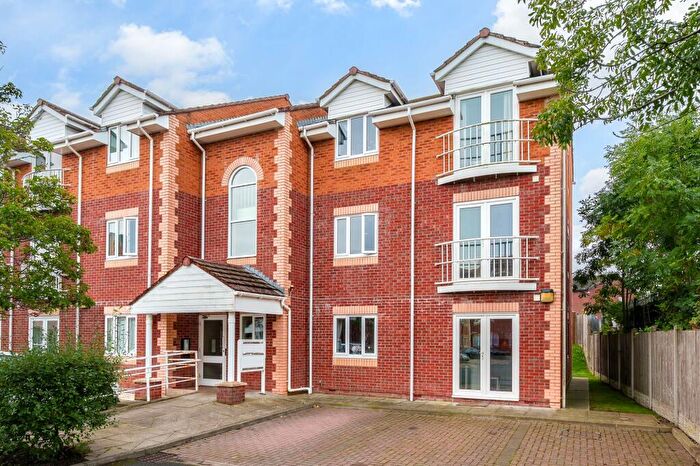 2 Bedroom Apartment For Sale In Burscough, The Quays, L40
