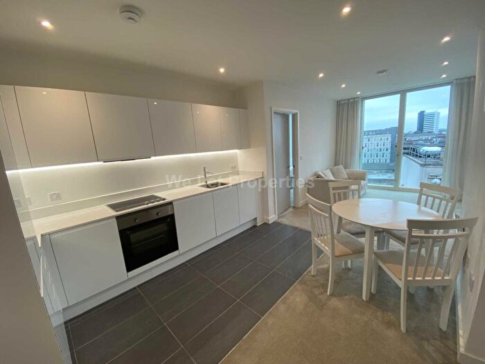 2 Bedroom Apartment To Rent In Transmission House, Northern Quarter, M4