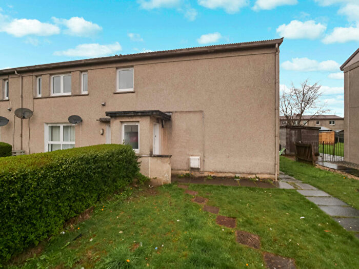 3 Bedroom Flat For Sale In Glencairn Road, Paisley, Renfrewshire, PA3