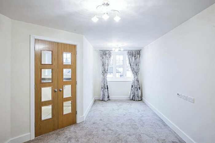 1 Bedroom Flat To Rent In Swift House, Maidenhead, Berkshire, SL6