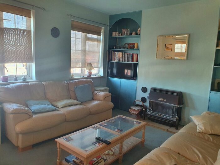 3 Bedroom Flat To Rent In Kingsbury Road, Kingsbury, NW9
