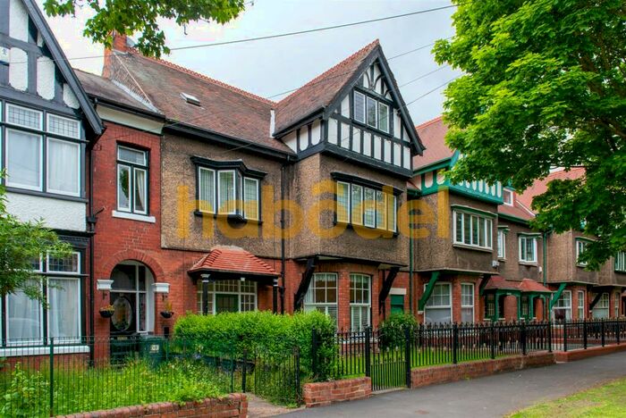 2 Bedroom Flat To Rent In Princes Avenue, Hull, HU5