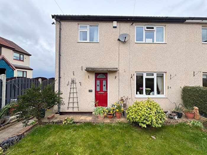 3 Bedroom Semi Detached House For Sale In Mountain Road, Dewsbury, WF12
