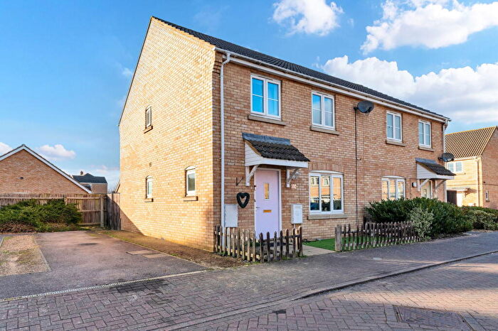 3 Bedroom Semi-Detached House For Sale In Sapley, Huntingdon, PE28