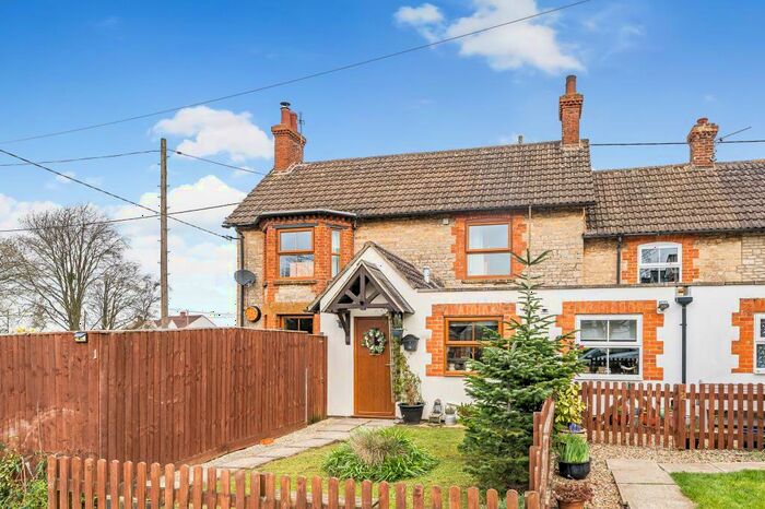 2 Bedroom Semi-Detached House For Sale In Ardley, Oxfordshire, OX27