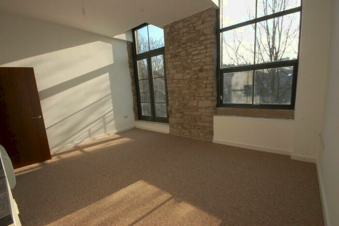 2 Bedroom Apartment To Rent In Victoria Street, Glossop, SK13
