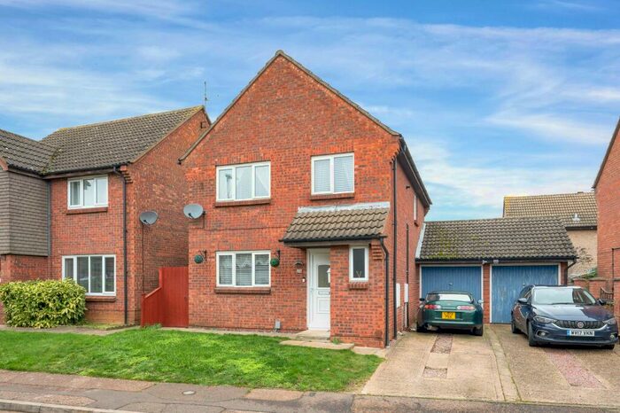 4 Bedroom Detached House For Sale In Sapperton, Werrington, Peterborough, PE4