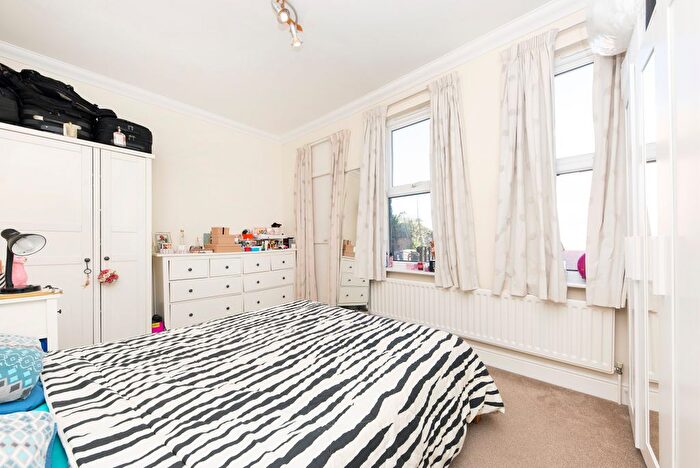 1 Bedroom Flat To Rent In Coombe Lane, Raynes Park.., London, SW20