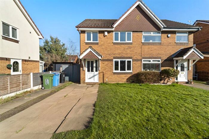 3 Bedroom House To Rent In Marthall Drive, Sale, M33