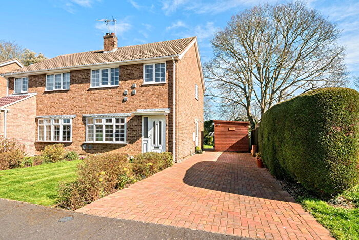 3 Bedroom Semi Detached House For Sale In Cresswell Drive, Cottesmore, LE15