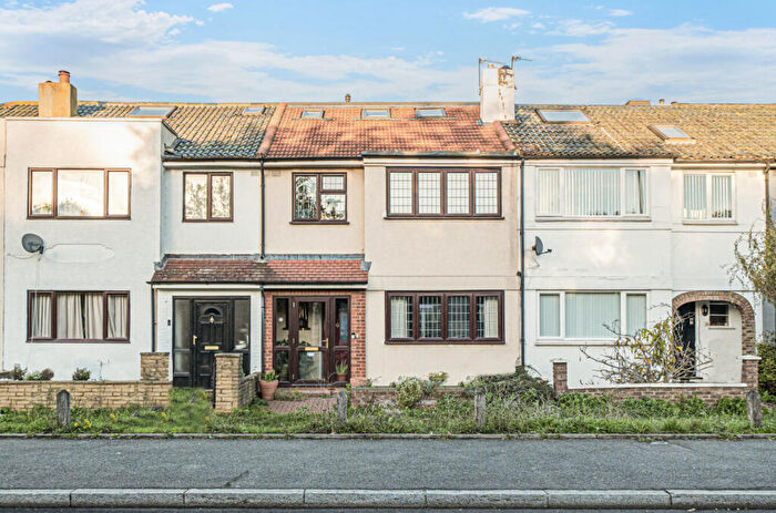 4 Bedroom Terraced House For Sale In Commonside East, Mitcham, CR4