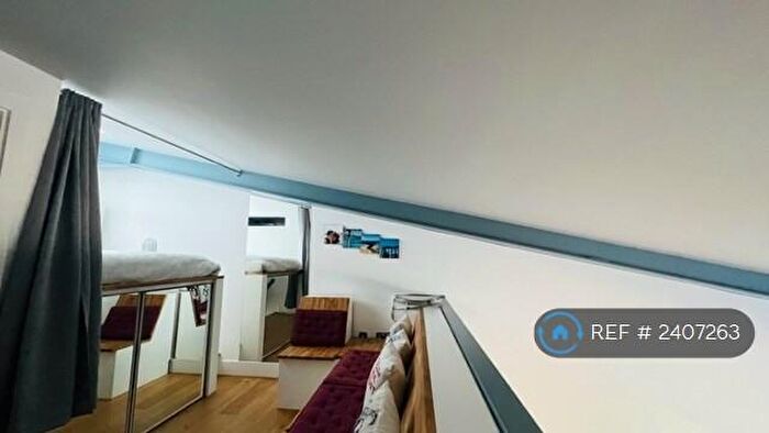 1 Bedroom Flat To Rent In Wilmer Place, London, N16