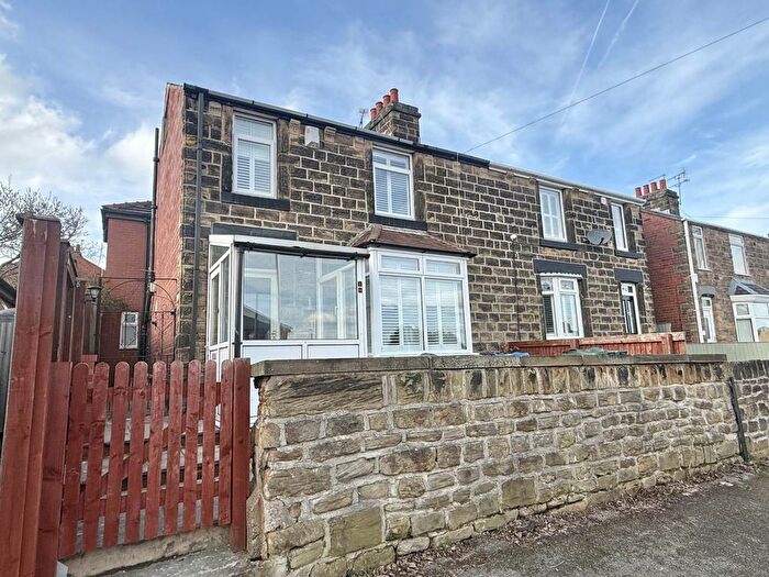 4 Bedroom Semi Detached House To Rent In Yews Lane, Worsbrough, Barnsley, S70