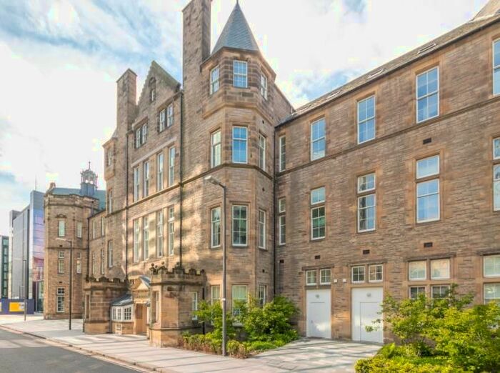 1 Bedroom Flat To Rent In Nightingale Way, Quartermile, EH3