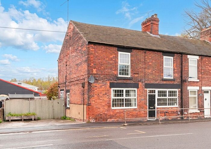3 Bedroom End Of Terrace House For Sale In Main Road, Renishaw, S21