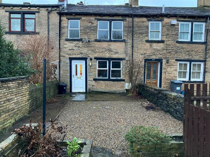 2 Bedroom Cottage To Rent In Huddersfield Road, Wyke, Bradford, BD12