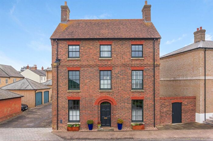 4 Bedroom Detached House For Sale In Liscombe Street, Poundbury, DT1