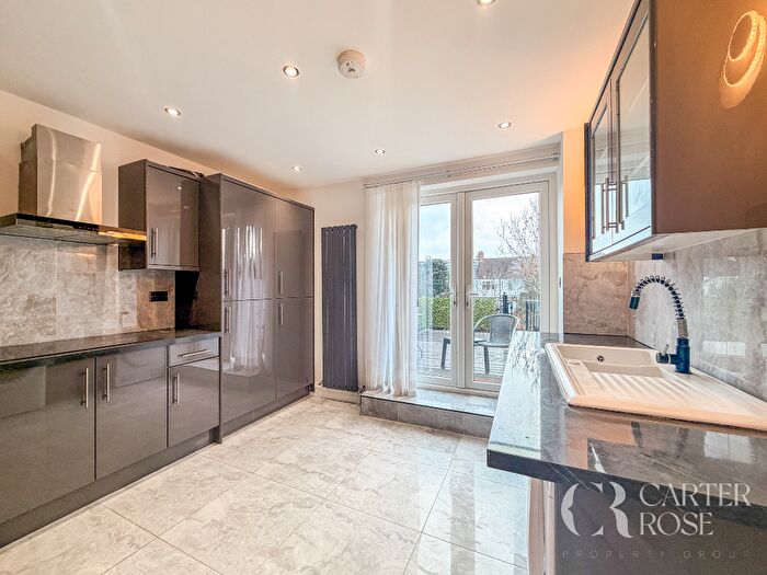 4 Bedroom Flat To Rent In Leander Road, London, CR7