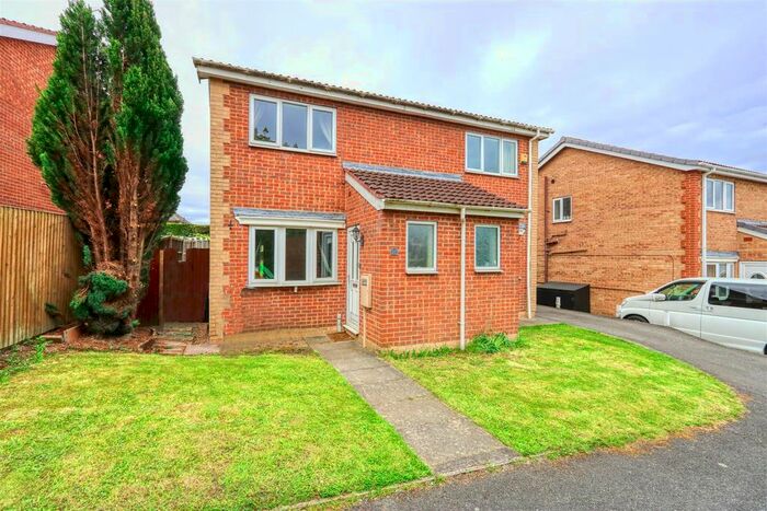 2 Bedroom Semi-Detached House To Rent In Darwent Road, Tapton, Chesterfield, Derbyshire, S41
