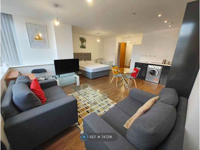 1 Bedroom Flat To Rent In Silkhouse Court, Liverpool, L2