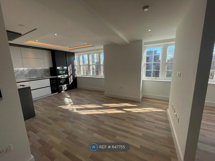 1 Bedroom Flat To Rent In Southwark Bridge Road, London, SE1