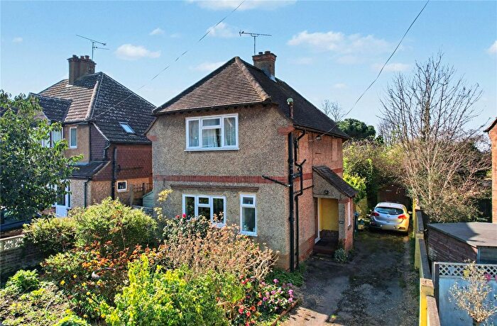2 Bedroom Detached House For Sale In Weydon Hill Road, Farnham, Surrey, GU9