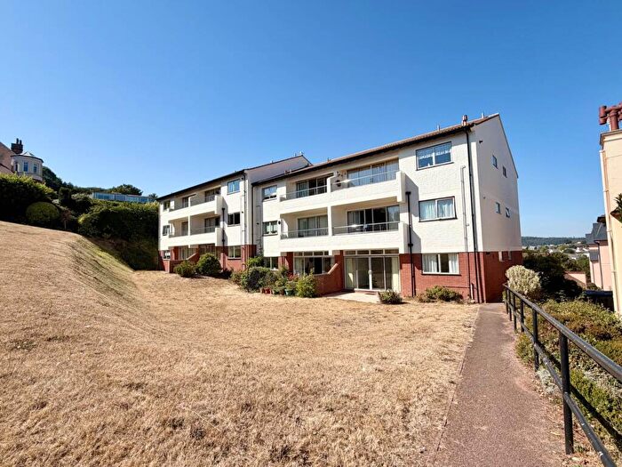 2 Bedroom Flat For Sale In Cliff Road, Budleigh Salterton, EX9