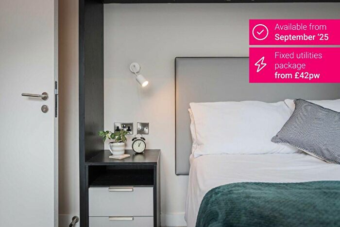 2 Bedroom Apartment To Rent In Great Western Street, Manchester, Greater Manchester, M14