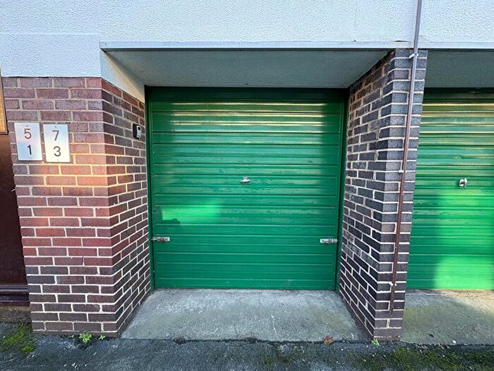 Garages To Rent In Grove Road, Nottingham, NG7